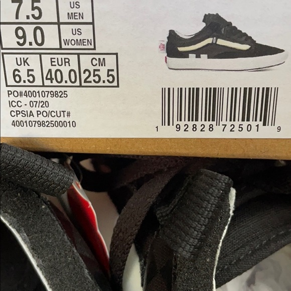 Vans Old Skool Cap shoes women - Picture 13 of 13